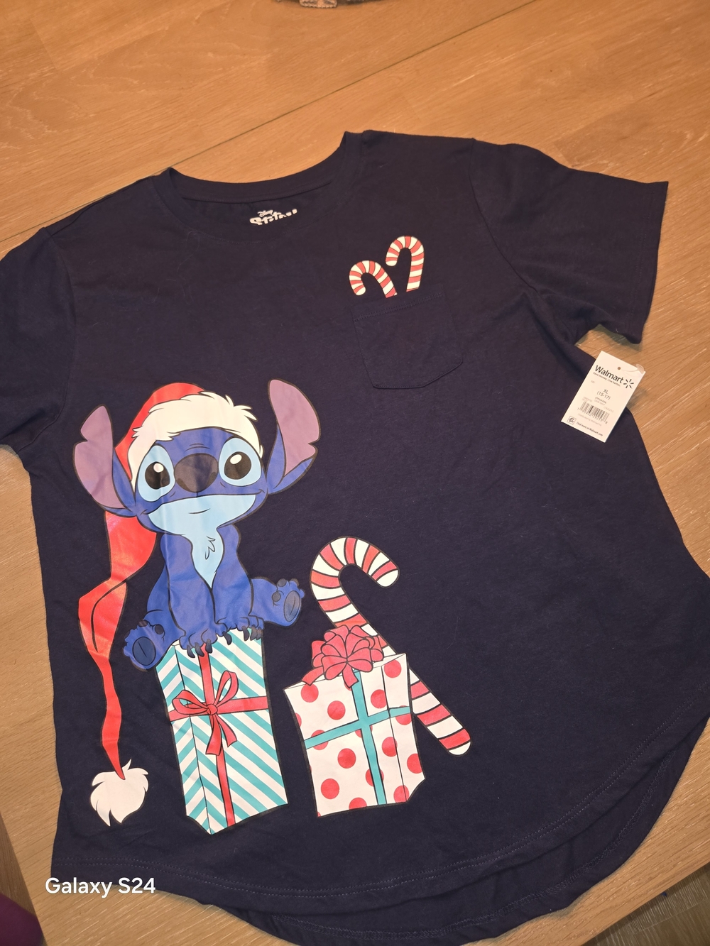 Womens Xl Stitch Holiday Graphic Tee New